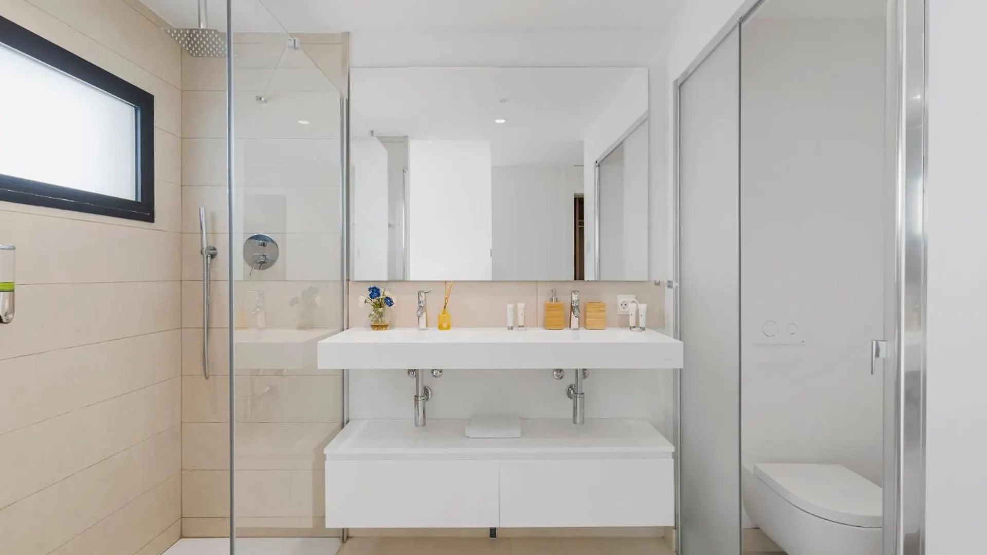 White Modern Retreat In Fuengirola - Ref 48 Apartment Torremuelle Spain