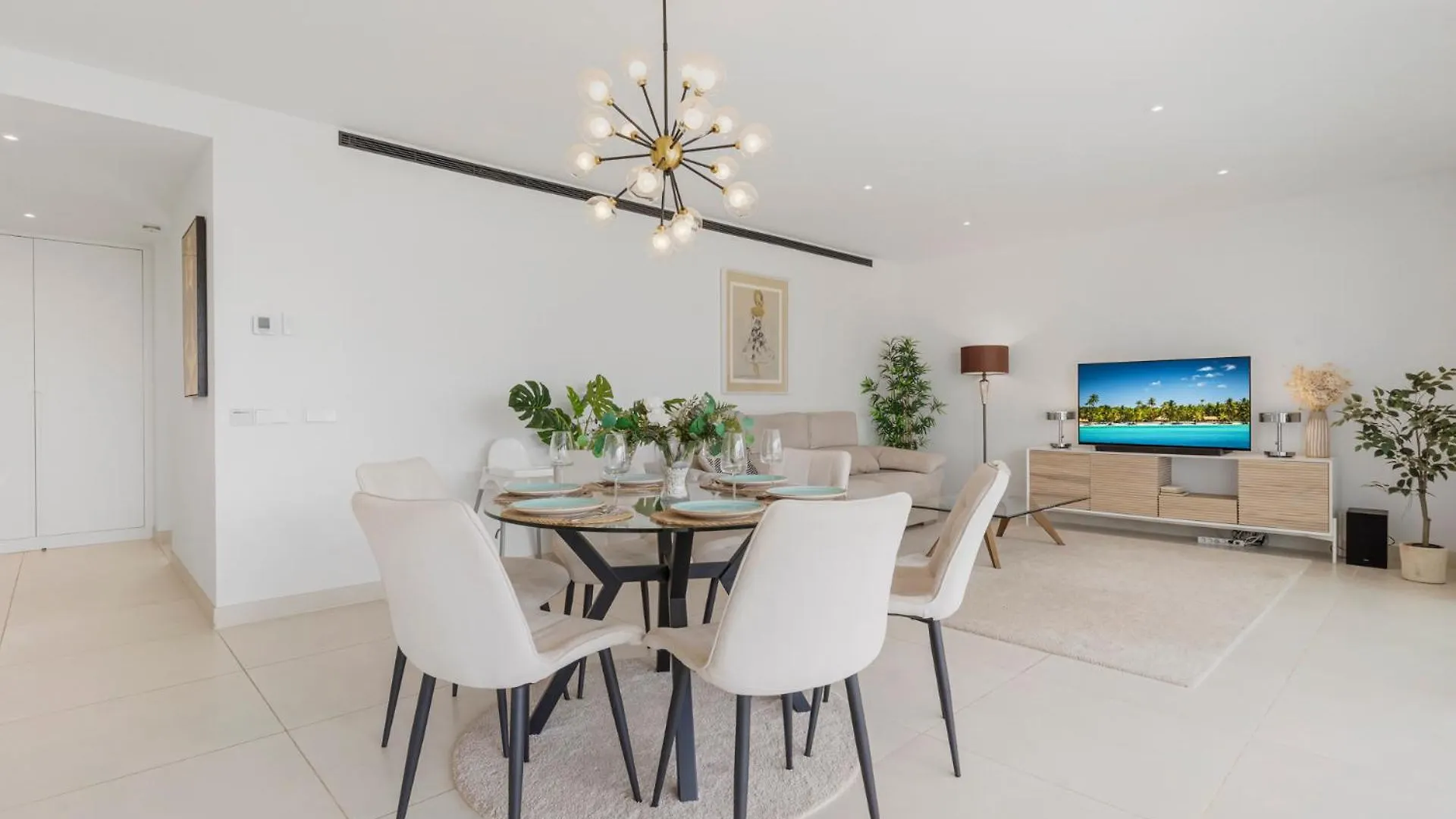White Modern Retreat In Fuengirola - Ref 48 Apartment Torremuelle