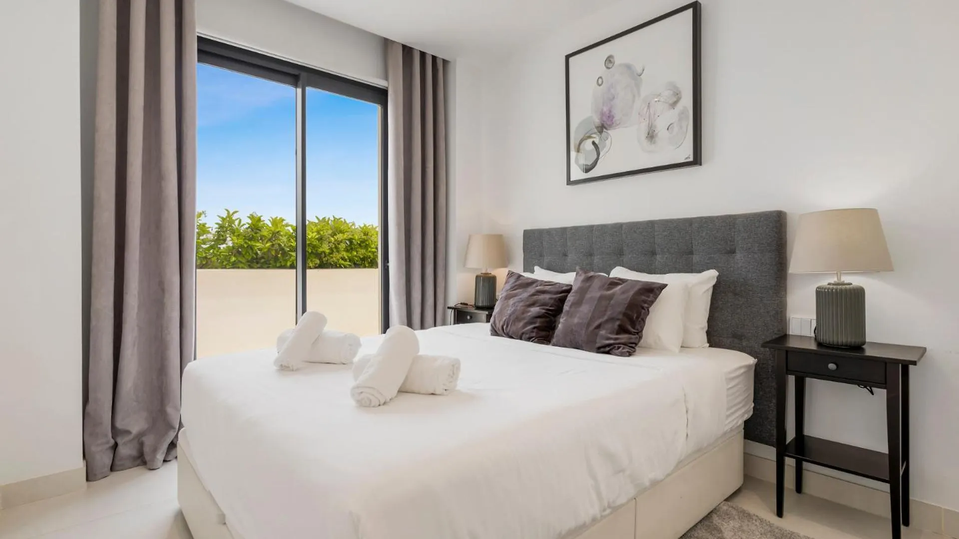 White Modern Retreat In Fuengirola - Ref 48 Apartment Torremuelle 0*,  Spain