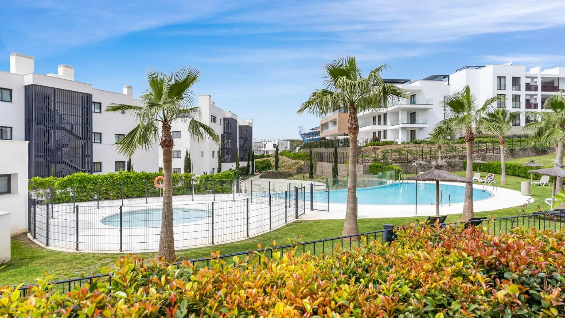 White Modern Retreat In Fuengirola - Ref 48 Apartment Torremuelle